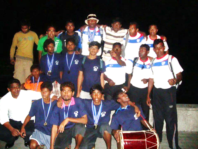Young Eagle swimming team